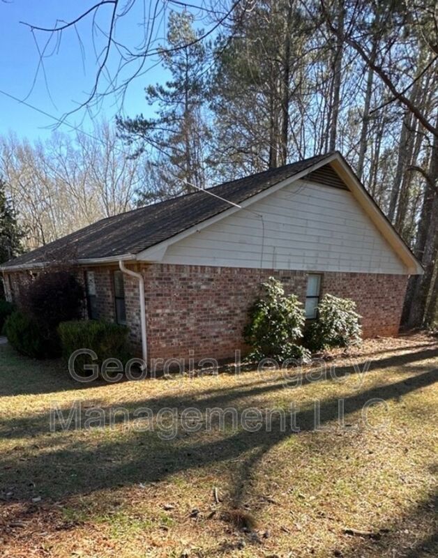 Building Photo - 106 Oak Park Ct