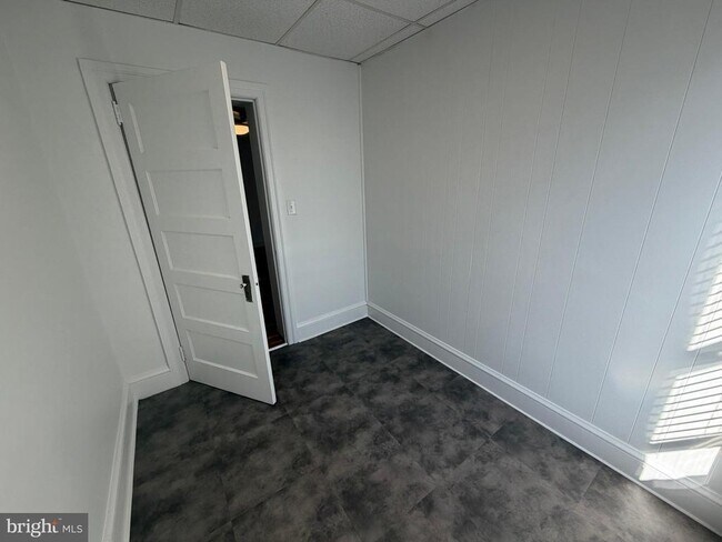 Building Photo - 1206 Green St