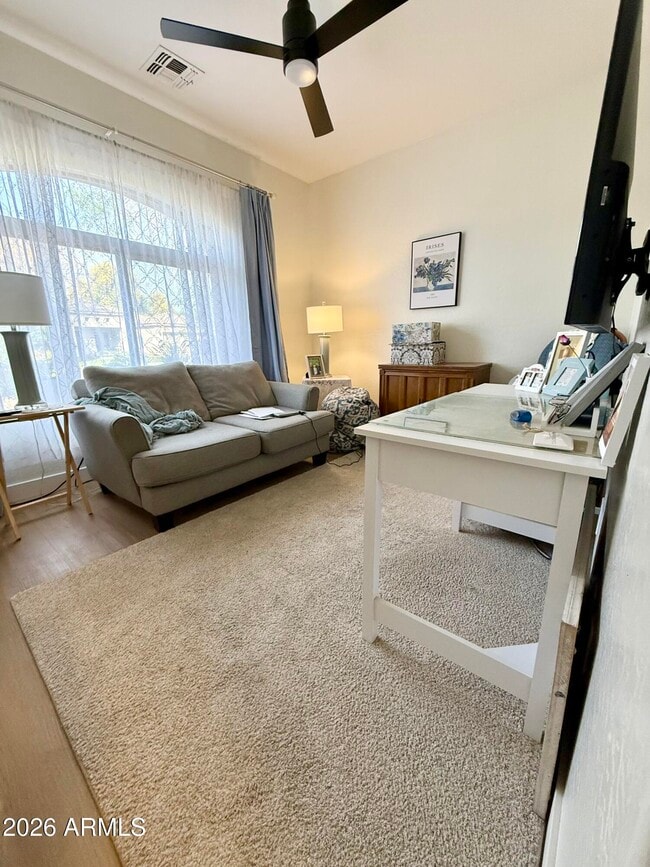 Building Photo - 21143 E Roundup Way