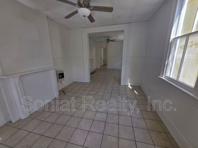 Building Photo - 3513 Cleveland Ave