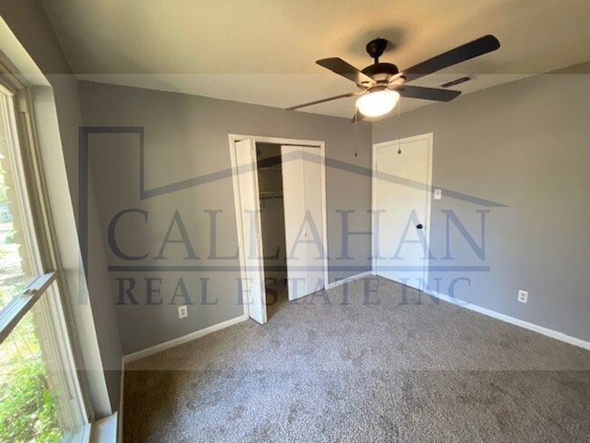 Building Photo - Updated Sherwood 3 Bedroom Home
