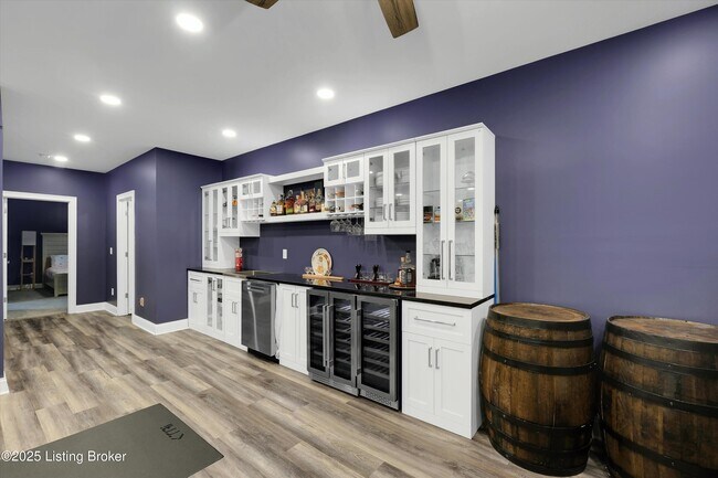 Building Photo - 825 Artisan Pkwy