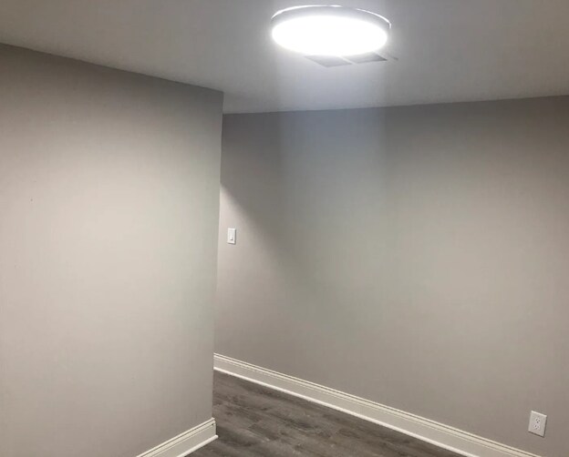 Building Photo - 2154 Roosevelt Pl