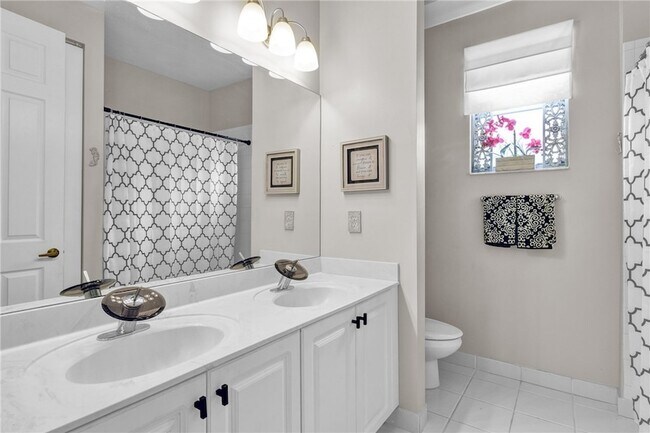 Building Photo - 3344 Westford Cir SW