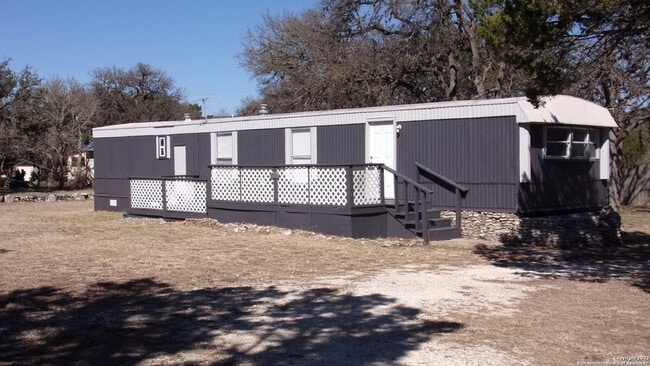 Primary Photo - 1215 Buckskin Pass