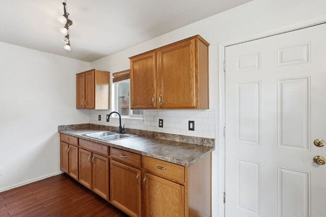 Building Photo - 16202 N Desert Sage St