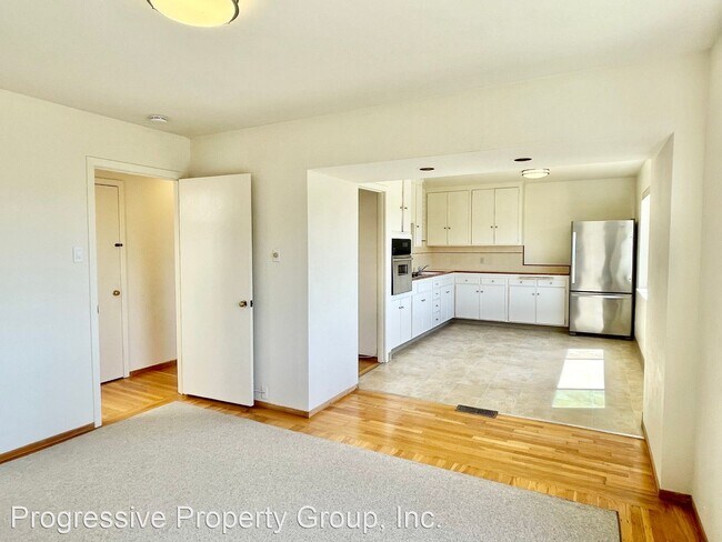 Building Photo - 2 br, 1 bath House - 245 Sussex Street