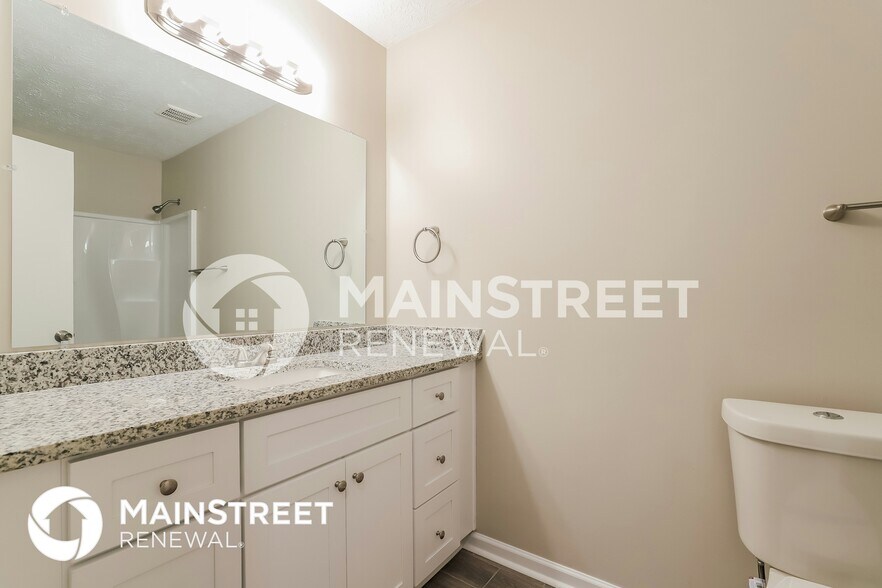 Building Photo - 4641 Laurel Brook Dr