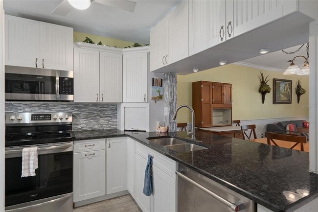 Building Photo - 8211 Brent St