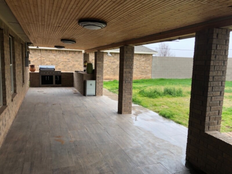 Building Photo - 5541 Medford Ct