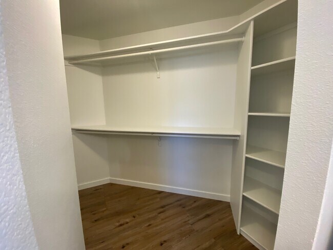 Building Photo - 11619 W Gabrielle Ct