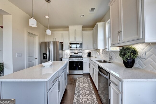 Building Photo - 19 Caison Dr
