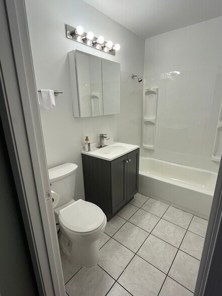 Building Photo - 6450 S New England Ave