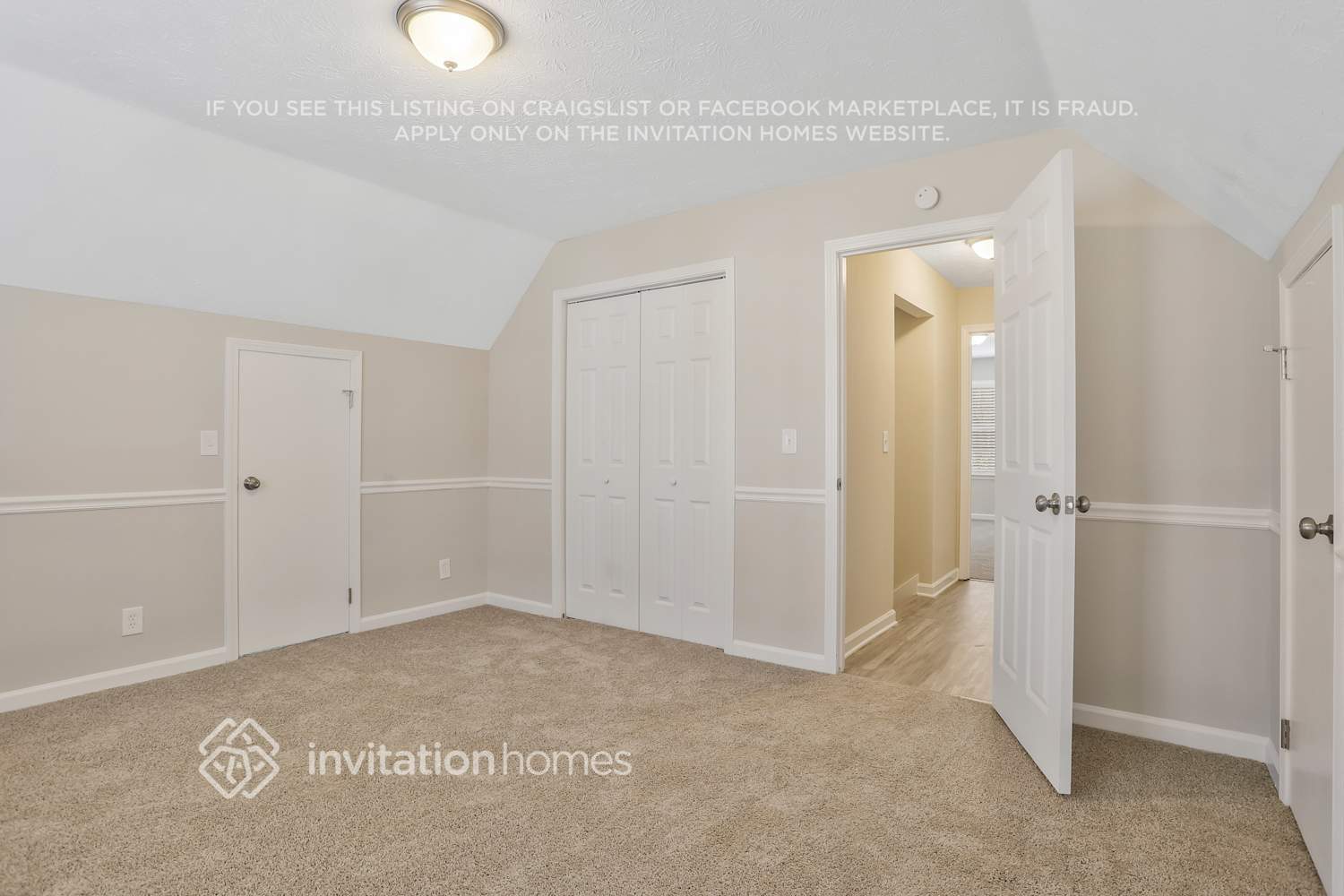 Building Photo - 400 Hardman Ct