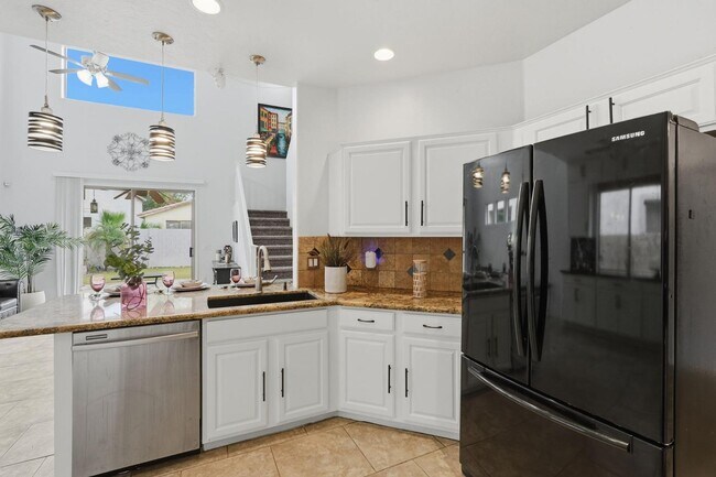 Building Photo - 6843 S 26th St