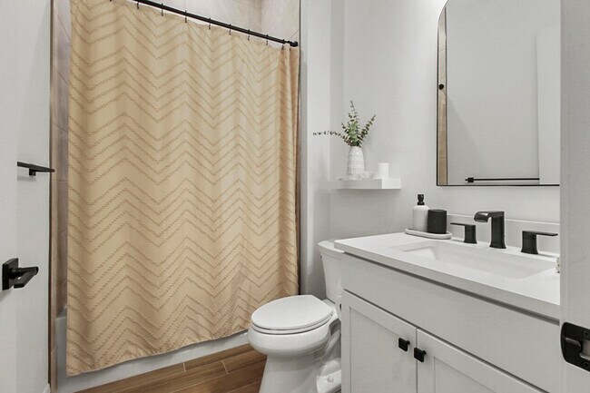 Building Photo - 10369 Northbrook Cir