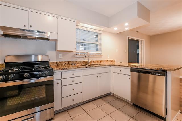 Building Photo - 523 Fairview Dr