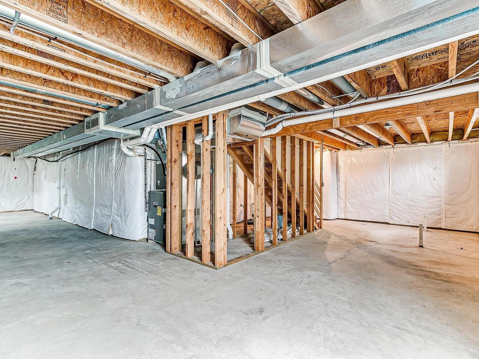 Building Photo - 15222 Aurora Cir