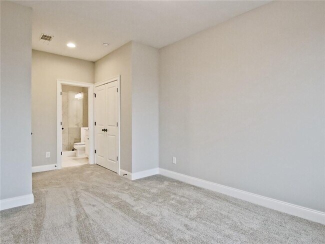 Building Photo - 6678 Sterling Dr