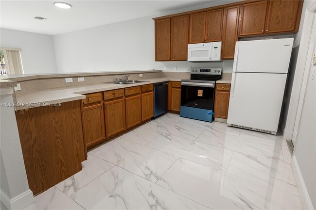 Building Photo - 2707 NW 80th Ave