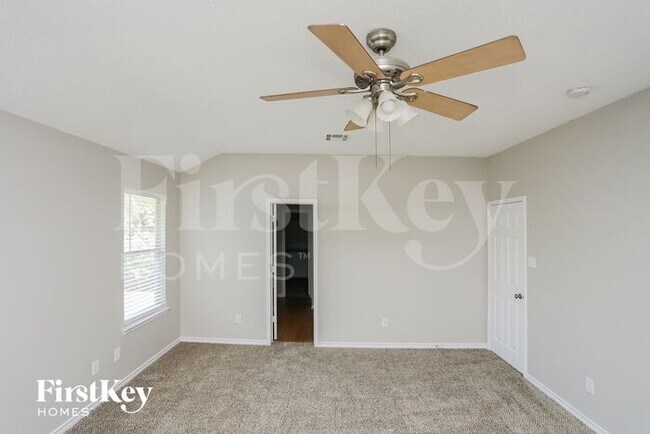 Building Photo - 2137 San Simeon Dr