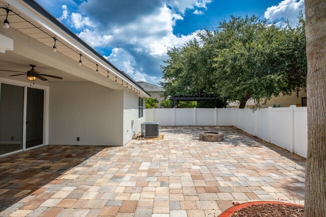 Building Photo - Beautiful Home in Wynnfield Lakes