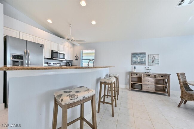 Building Photo - 8449 Indian Wells Way