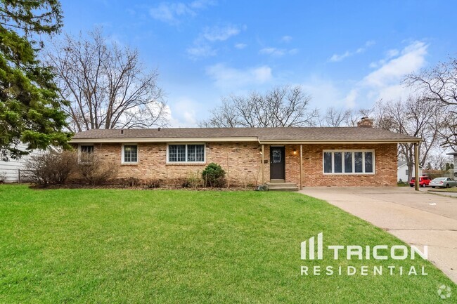 Building Photo - 1400 Gary Dr