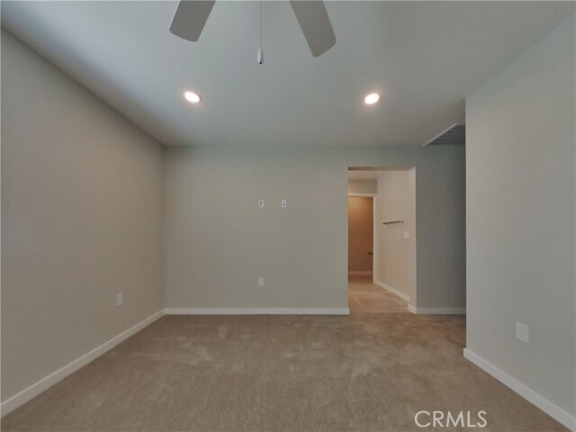 Building Photo - 28209 Cookhouse Ln