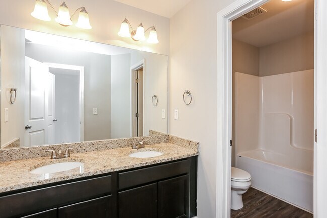 Building Photo - McDonough, GA 3 Bedroom Home