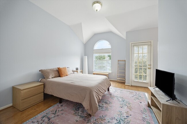 Building Photo - 1522 Castle Ct