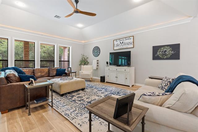 Building Photo - 12041 Shady Creek Dr