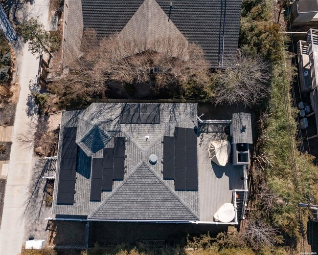 Building Photo - 672 Ocean Breeze