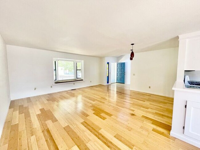 Building Photo - $3,800 /Month Charming Three bed, Three ba...