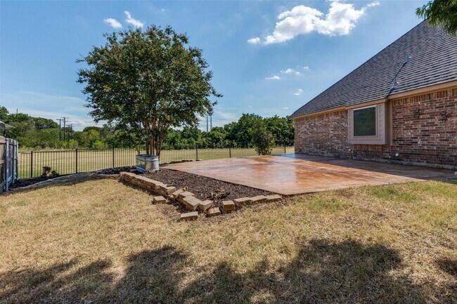 Building Photo - 15600 Fire Creek Ln