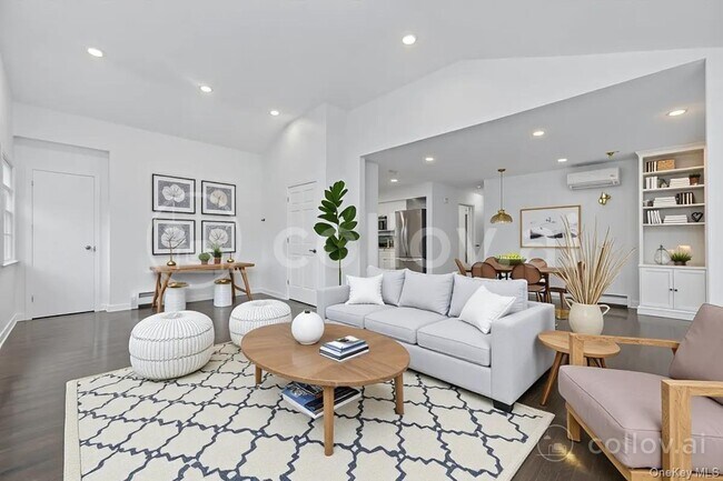 Building Photo - 98 Nassau Rd