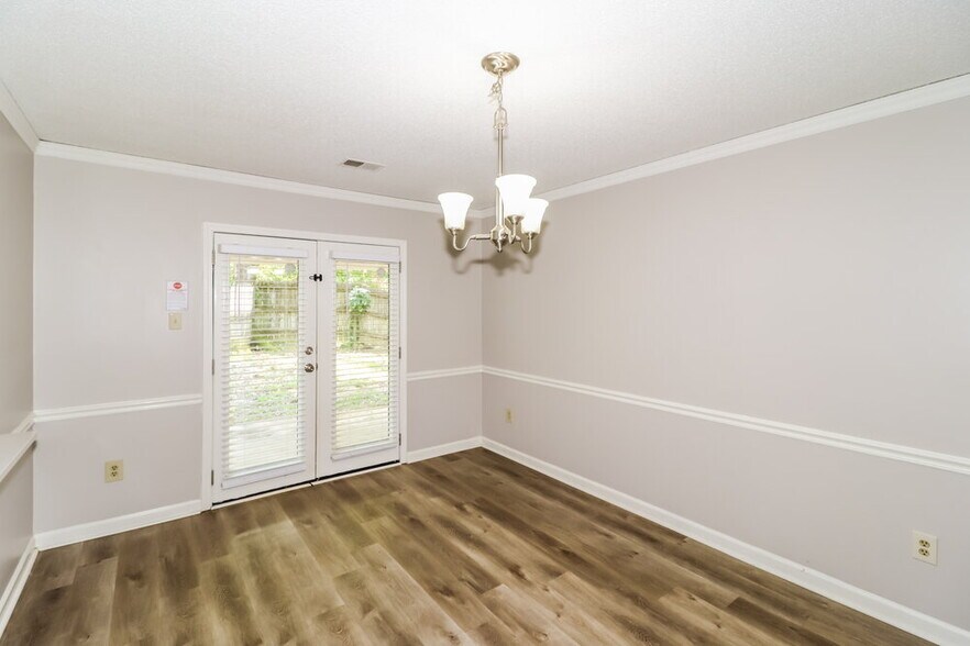 Building Photo - 6891 Autumnhill Ln