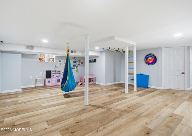 Building Photo - 14 Norwood Ct