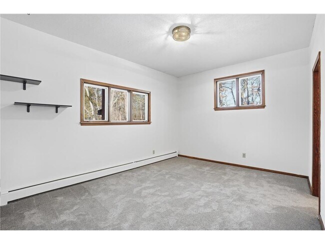 Building Photo - 15102 Afton Hills Dr S