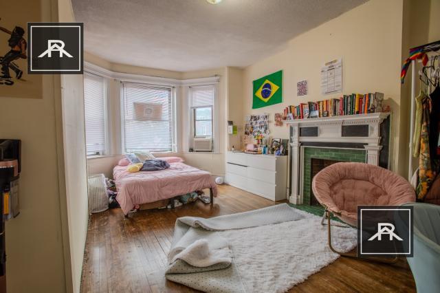 Building Photo - 4 bedroom in Allston MA 02135