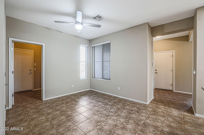 Building Photo - 15437 W Ventura St