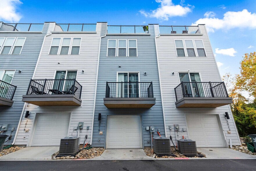 Building Photo - 3019 Jolene Ct