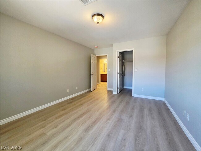 Building Photo - 3549 Bella Sovana Ct