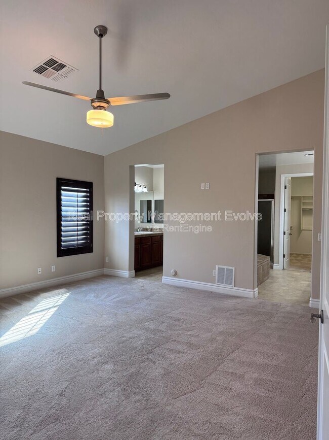 Building Photo - 27313 N 23rd Ln