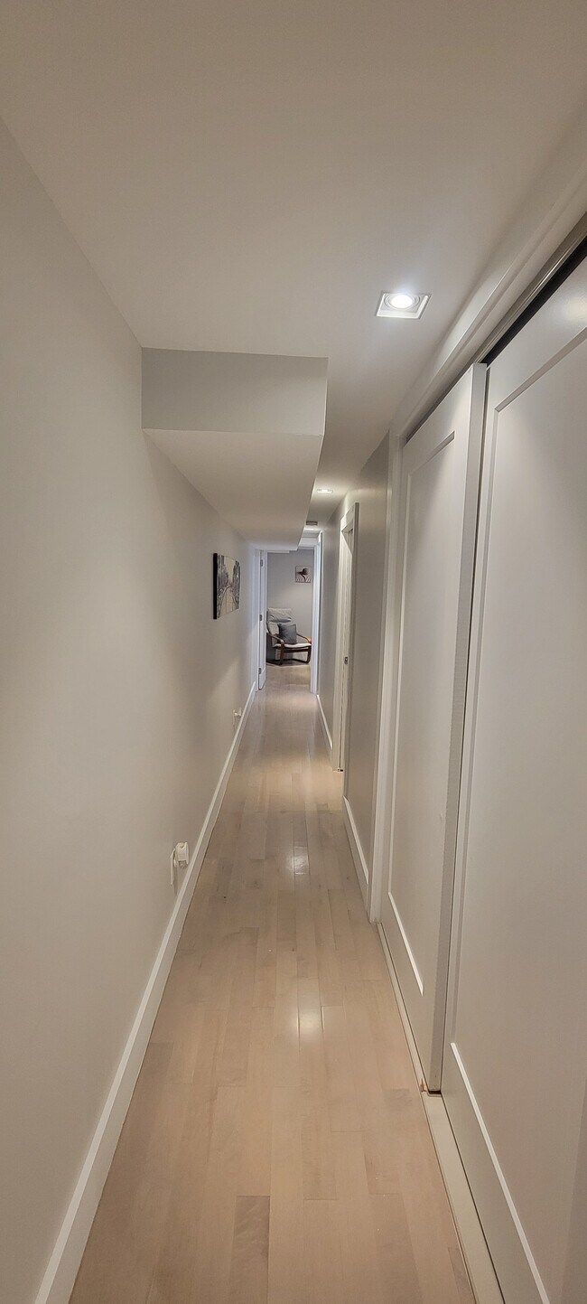 Building Photo - 41 Q St NW