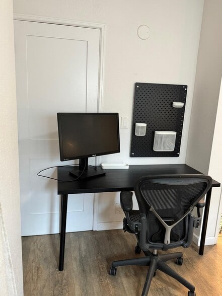 Building Photo - 2237 Via Fernandez