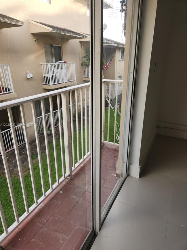 Building Photo - 7785 W 30th Ct