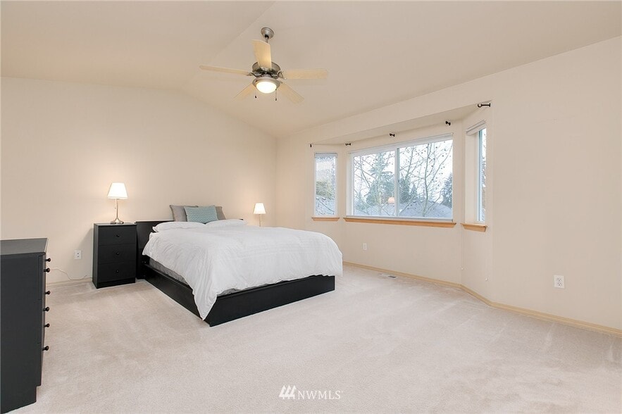 Building Photo - 13607 NE 202nd St