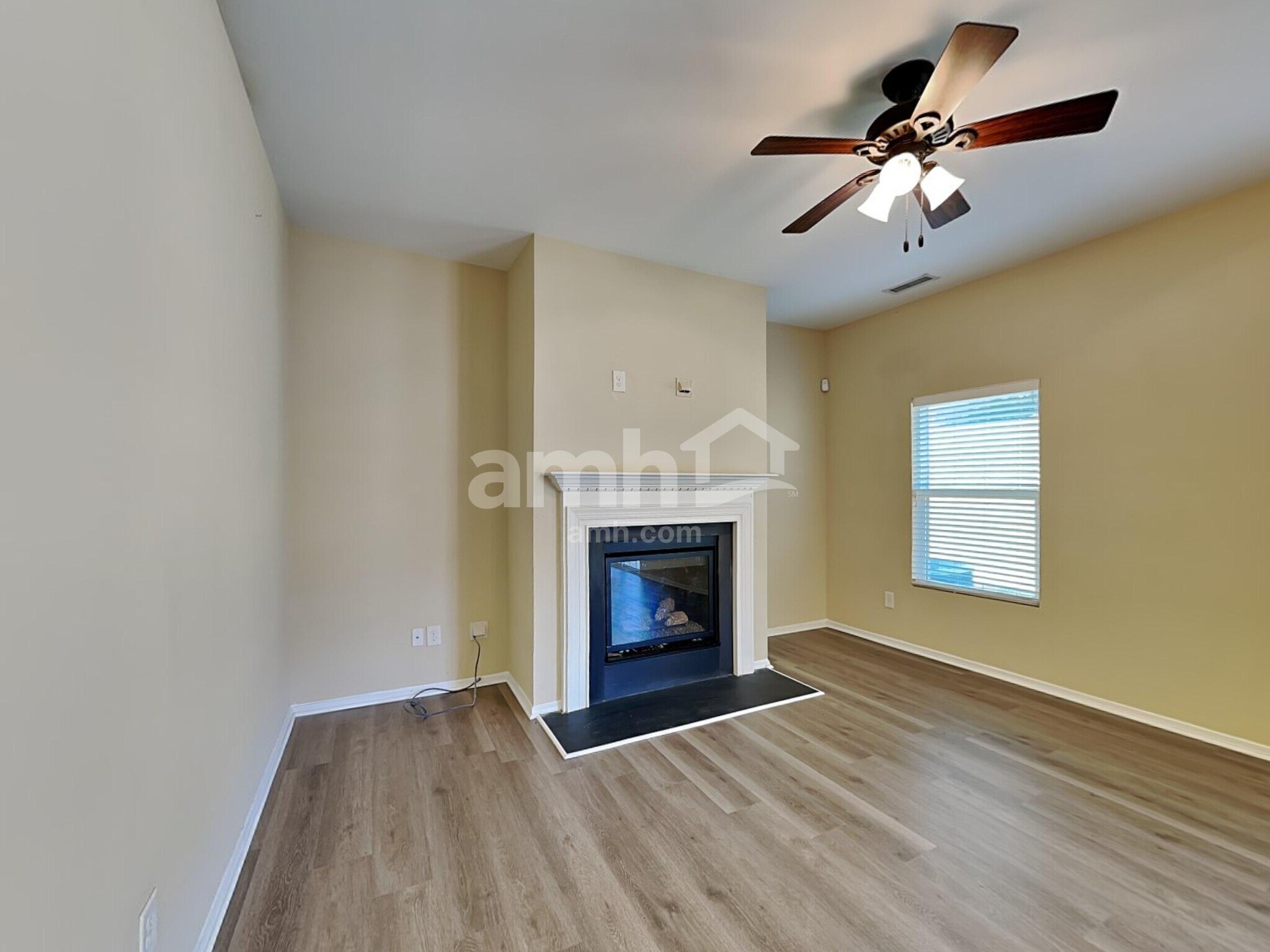 Building Photo - 96 Yarmouth Dr