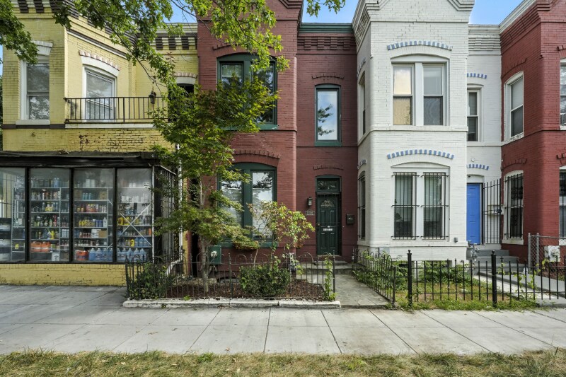 Primary Photo - 1202 Florida Ave NE